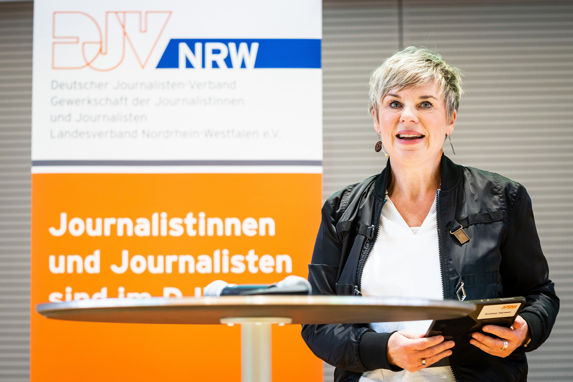 Die Landesvorsitzende Andrea Hansen eröffnete den Journalistentag. | Foto: Udo Geisler